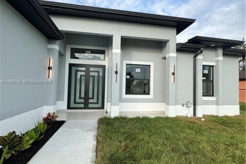 Casa en venta en Lehigh Acres, Florida, 4 dormitorios, 155.24 m2 № 1984292 - foto 6