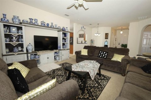 Купить виллу или дом в Киссимми, Флорида 9 комнат, 185.8м2, № 1833262 - фото 7