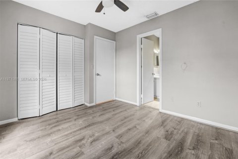 Touwnhouse à vendre à Pembroke Pines, Floride: 2 chambres, 101.08 m2 № 2040751 - photo 25