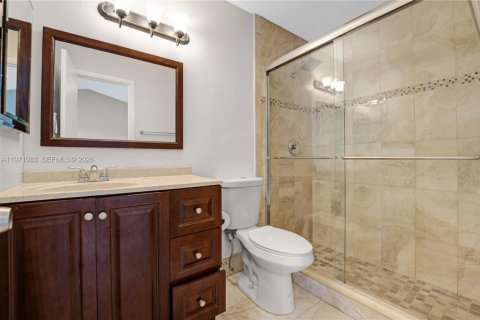 Touwnhouse à vendre à Pembroke Pines, Floride: 2 chambres, 101.08 m2 № 2040751 - photo 20