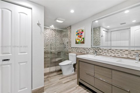 Condominio en venta en Sunny Isles Beach, Florida, 2 dormitorios, 126.16 m2 № 1986196 - foto 19