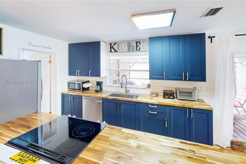 Купить виллу или дом в Майами, Флорида 4 спальни, 143.26м2, № 2023666 - фото 6