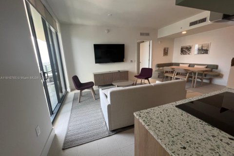 Condo in Miami, Florida, 2 bedrooms № 2194084 - photo 9