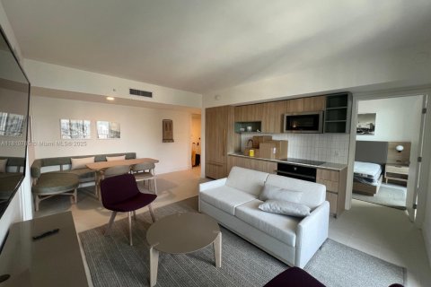 Condo in Miami, Florida, 2 bedrooms № 2194084 - photo 25