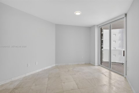 Condominio en alquiler en Sunny Isles Beach, Florida, 3 dormitorios, 205.31 m2 № 2053324 - foto 19