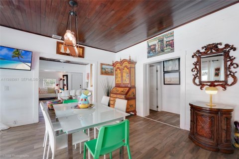 Casa en alquiler en Hallandale Beach, Florida, 4 dormitorios, 167.22 m2 № 2052102 - foto 10