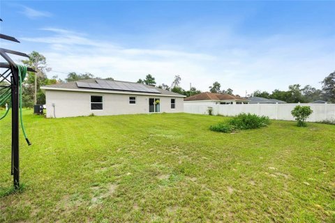 House in Ocala, Florida 3 bedrooms, 123.75 sq.m. № 1905724 - photo 24