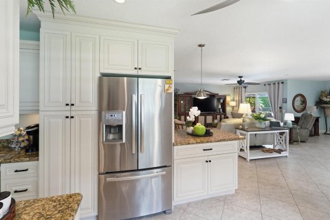 House in Deerfield Beach, Florida 3 bedrooms, 208.29 sq.m. № 2190090 - photo 15