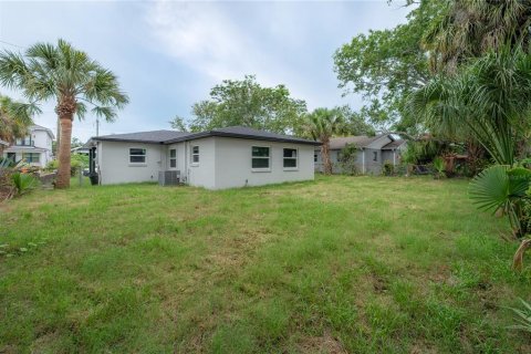 Villa ou maison à vendre à Tampa, Floride: 3 chambres, 98.1 m2 № 2149890 - photo 24