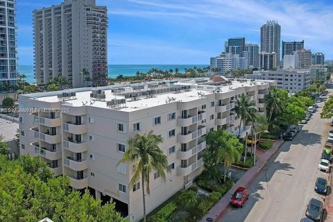 Квартира в Майами-Бич, Флорида 1 спальня, 63.17м2 № 1986466