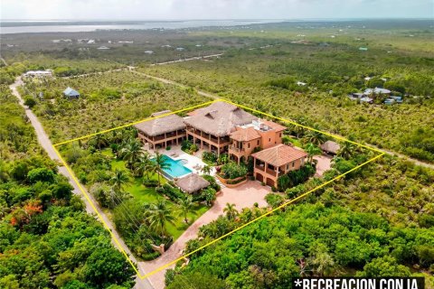 Land in Big Pine Key, Florida № 2110007 - photo 5