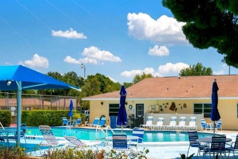 Condo in Bradenton, Florida, 2 bedrooms № 2206518 - photo 14