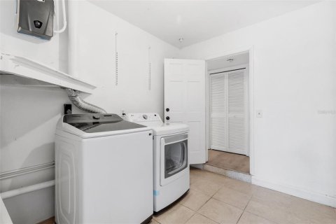 Villa ou maison à vendre à Clearwater, Floride: 4 chambres, 162.49 m2 № 1902012 - photo 11