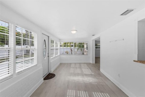 Villa ou maison à vendre à Clearwater, Floride: 4 chambres, 162.49 m2 № 1902012 - photo 23