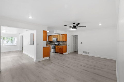 Villa ou maison à vendre à Clearwater, Floride: 4 chambres, 162.49 m2 № 1902012 - photo 24