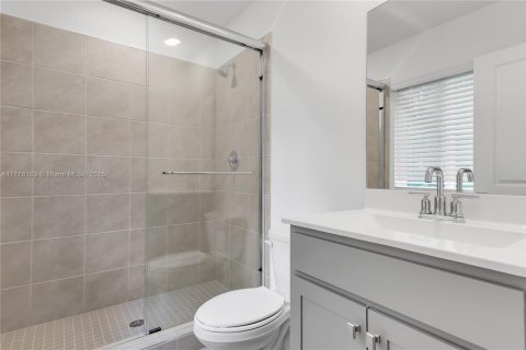 Townhouse in Homestead, Florida 3 bedrooms, 120.96 sq.m. № 1715034 - photo 11