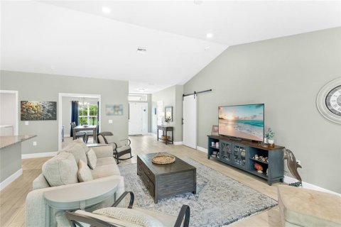 Casa en venta en Port Charlotte, Florida, 4 dormitorios, 196.67 m2 № 1911372 - foto 9