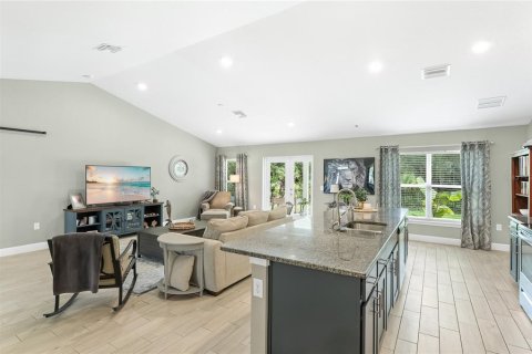 Casa en venta en Port Charlotte, Florida, 4 dormitorios, 196.67 m2 № 1911372 - foto 12