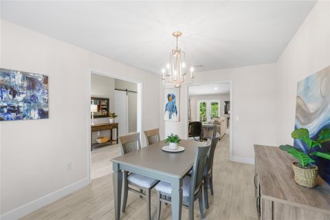 Casa en venta en Port Charlotte, Florida, 4 dormitorios, 196.67 m2 № 1911372 - foto 16
