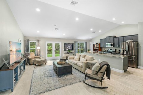 Casa en venta en Port Charlotte, Florida, 4 dormitorios, 196.67 m2 № 1911372 - foto 7