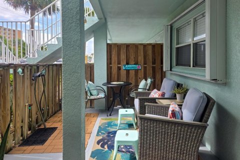 Condominio en alquiler en Cape Canaveral, Florida, 1 dormitorio, 44.96 m2 № 2110969 - foto 4