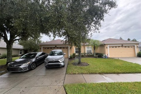Villa ou maison à louer à Wesley Chapel, Floride: 3 chambres, 133.97 m2 № 2419743 - photo 4