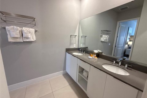 Снять в аренду кондоминиум в Фор-Корнерс, Флорида 3 спальни, 139.35м2, № 2111903 - фото 20