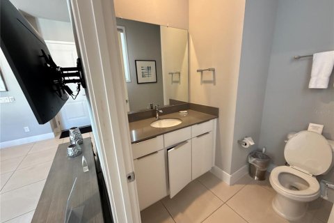 Снять в аренду кондоминиум в Фор-Корнерс, Флорида 3 спальни, 139.35м2, № 2111903 - фото 10