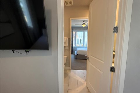Снять в аренду кондоминиум в Фор-Корнерс, Флорида 3 спальни, 139.35м2, № 2111903 - фото 24