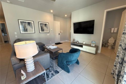 Снять в аренду кондоминиум в Фор-Корнерс, Флорида 3 спальни, 139.35м2, № 2111903 - фото 9