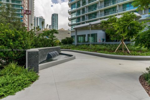 Copropriété à louer à Miami, Floride: 2 chambres, 100.71 m2 № 2080513 - photo 14