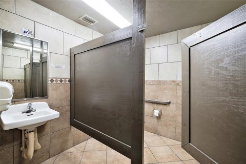 Propiedad comercial en venta en Paisley, Florida, 290.04 m2 № 2108626 - foto 13