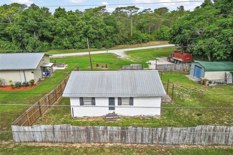 Propiedad comercial en venta en Paisley, Florida, 290.04 m2 № 2108626 - foto 18