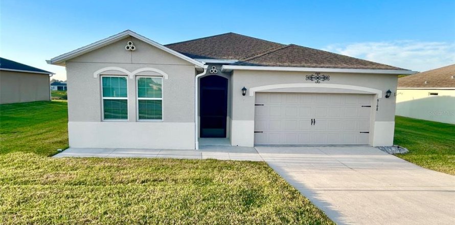 Villa ou maison à Ocala, Floride 3 chambres, 158.86 m2 № 1686883