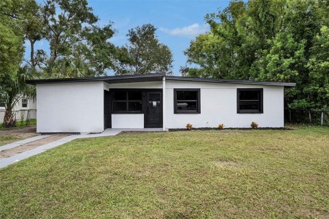 House in Tampa, Florida 3 bedrooms, 101.73 sq.m. № 1878203 - photo 2