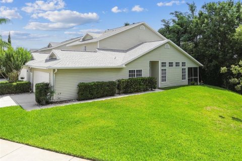 Condo in Lutz, Florida, 3 bedrooms  № 1745504 - photo 26
