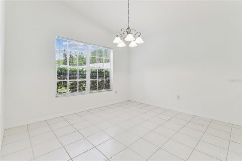 Condo in Lutz, Florida, 3 bedrooms  № 1745504 - photo 15