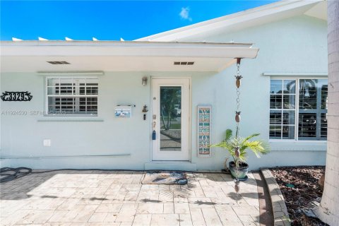 Casa en venta en Hollywood, Florida, 3 dormitorios, 156.82 m2 № 1982920 - foto 5