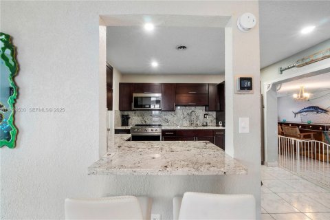 Casa en venta en Hollywood, Florida, 3 dormitorios, 156.82 m2 № 1982920 - foto 15