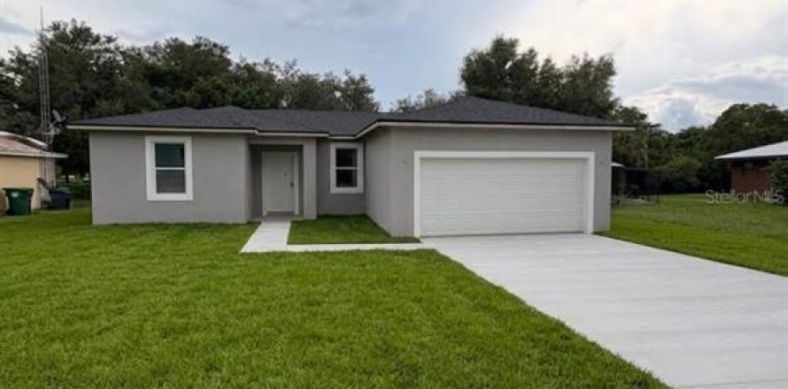 House in Avon Park, Florida 3 bedrooms, 139.35 sq.m. № 2391320