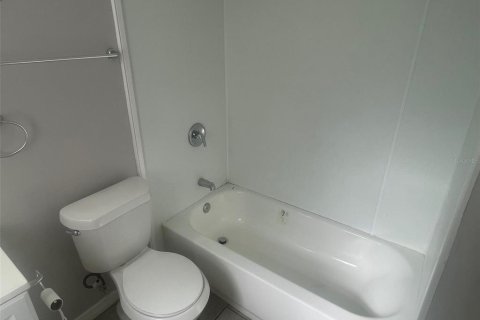 Apartment in Bradenton, Florida 3 bedrooms, 89.19 sq.m. № 1634178 - photo 26