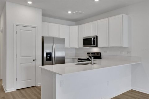 Townhouse in Jacksonville, Florida 3 bedrooms, 137.59 sq.m. № 1791124 - photo 9
