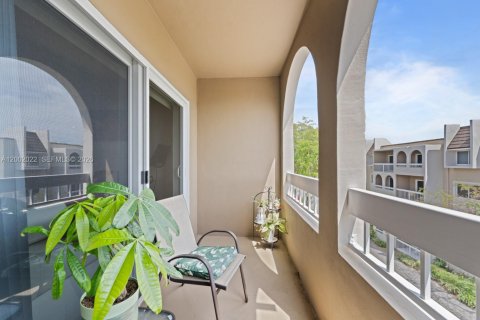 Copropriété à vendre à Miami, Floride: 1 chambre, 66.15 m2 № 2066276 - photo 13