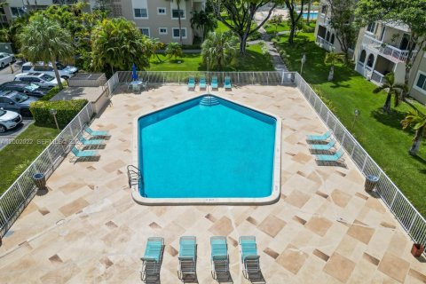 Copropriété à vendre à Miami, Floride: 1 chambre, 66.15 m2 № 2066276 - photo 21