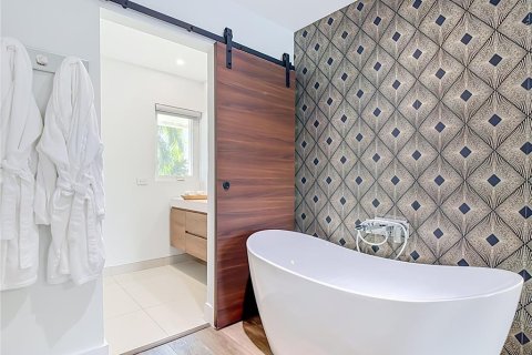 Купить виллу или дом в Порт-Шарлотт, Флорида 4 комнаты, 226.5м2, № 2314345 - фото 11