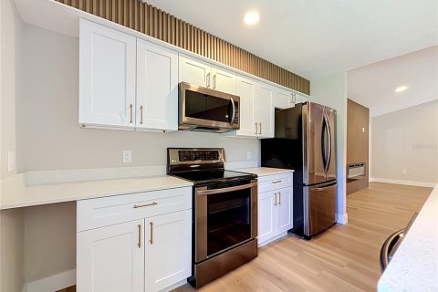 Casa en venta en Inverness, Florida, 3 dormitorios, 158.4 m2 № 2387683 - foto 13