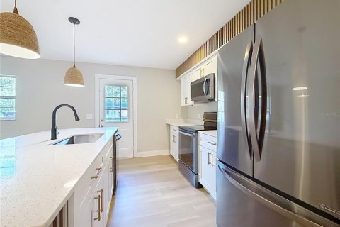 Casa en venta en Inverness, Florida, 3 dormitorios, 158.4 m2 № 2387683 - foto 10