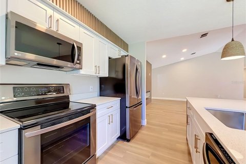 Casa en venta en Inverness, Florida, 3 dormitorios, 158.4 m2 № 2387683 - foto 4