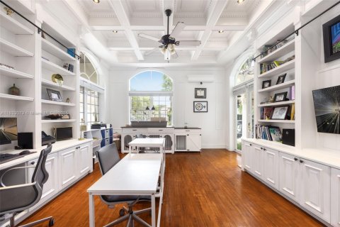 Casa en venta en Pinecrest, Florida, 7 dormitorios, 909.7 m2 № 1818419 - foto 28