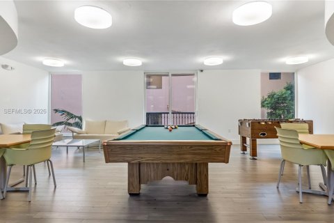 Condominio en alquiler en Surfside, Florida, 1 dormitorio, 67.82 m2 № 2025694 - foto 20